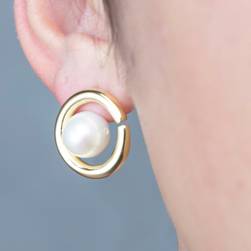 MULTI-STRAIN TWO-TONE SILVER EARRINGS WITH STUDS