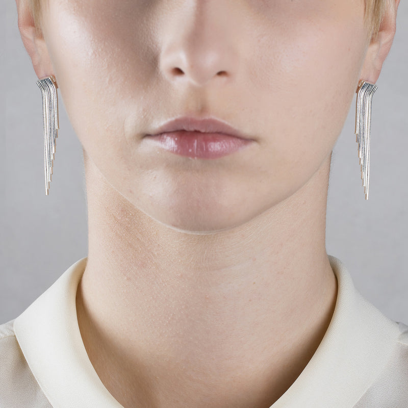 TWO-TONE SWINGING CIRCLE GOLD EARRINGS