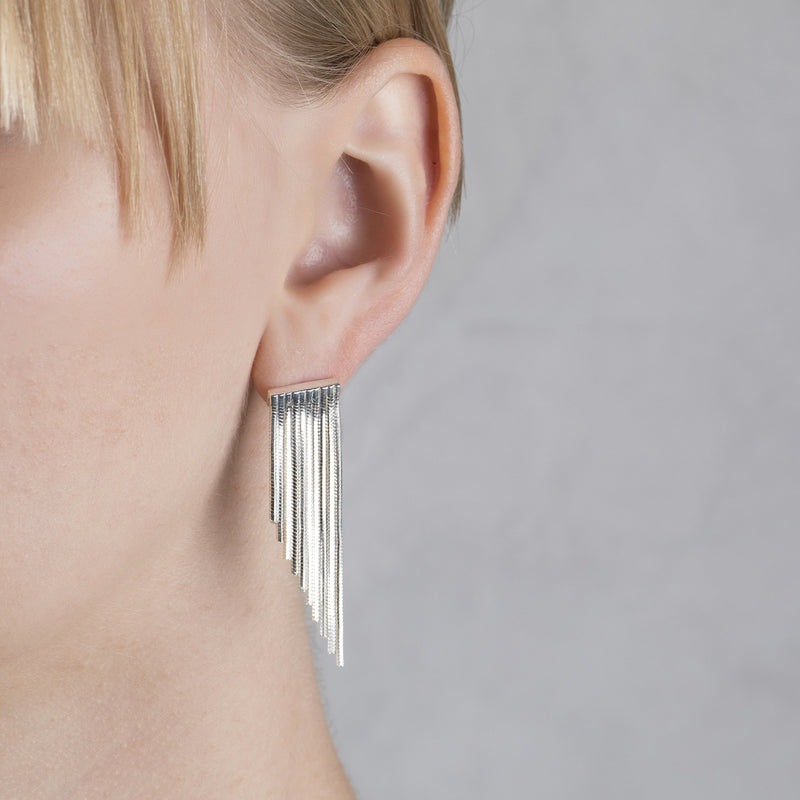 TWO-TONE SWINGING CIRCLE GOLD EARRINGS